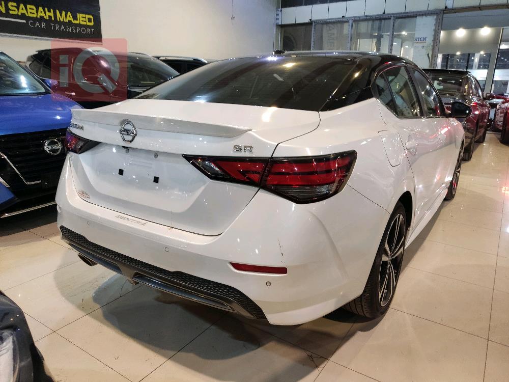 نیسان سێنترا